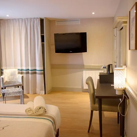 Littéraire Gustave Flaubert, Bw Signature Collection Hotel Ruan