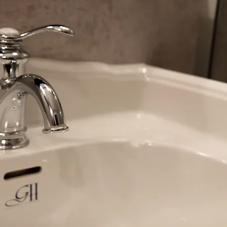 Hotel Littéraire Gustave Flaubert, Bw Signature Collection