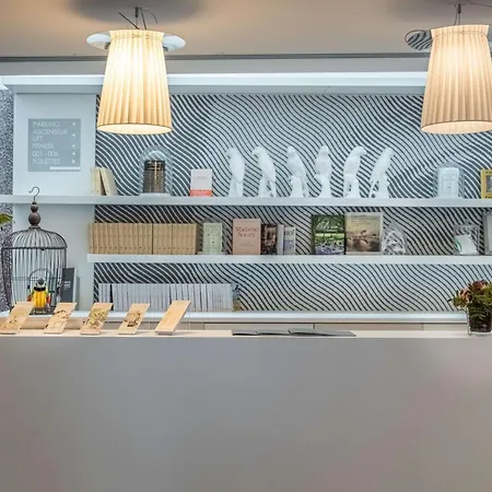 Littéraire Gustave Flaubert, Bw Signature Collection Hotel