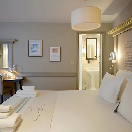 Littéraire Gustave Flaubert, Bw Signature Collection Hotel Ruan