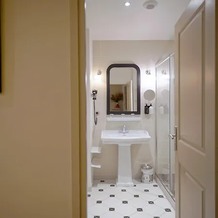 Hotel Littéraire Gustave Flaubert, Bw Signature Collection 4*