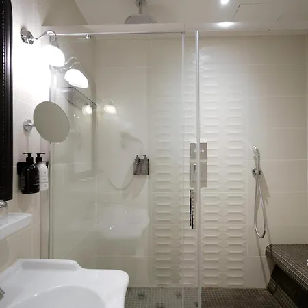 Littéraire Gustave Flaubert, Bw Signature Collection Hotel