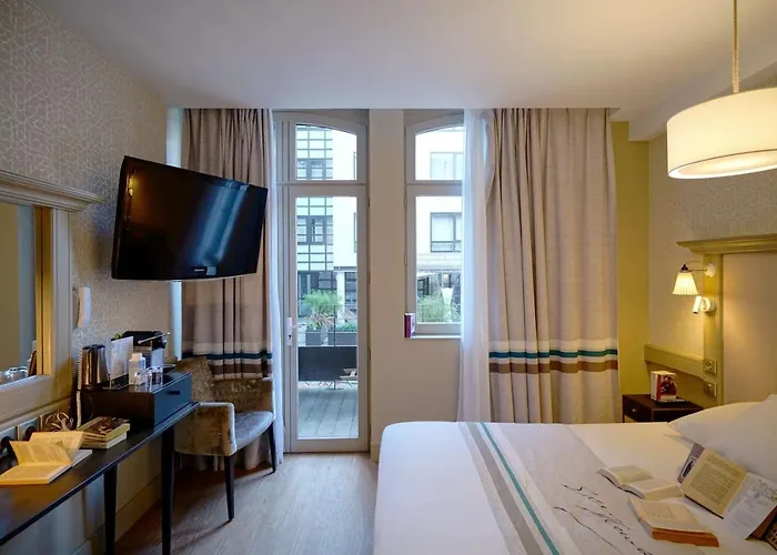 Littéraire Gustave Flaubert, Bw Signature Collection Hotel