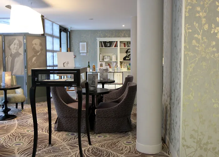 Hotel Littéraire Gustave Flaubert, Bw Signature Collection 4*