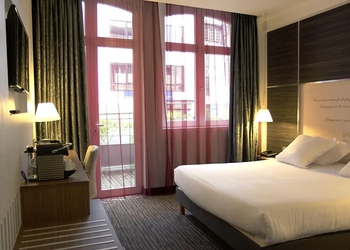 Hotel Littéraire Gustave Flaubert, Bw Signature Collection 4*