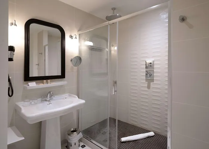 Littéraire Gustave Flaubert, Bw Signature Collection Hotel Rouen