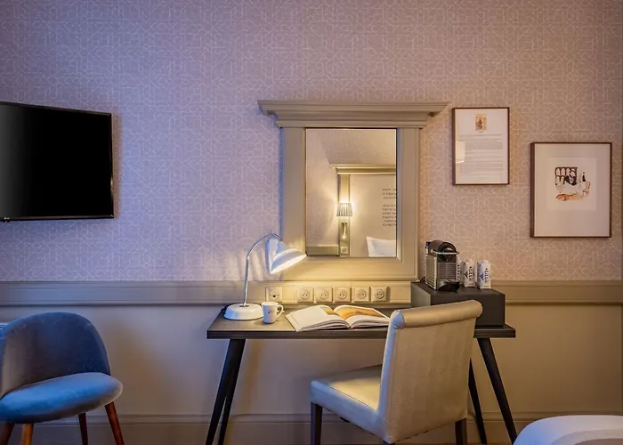 Littéraire Gustave Flaubert, Bw Signature Collection Hotel 4*
