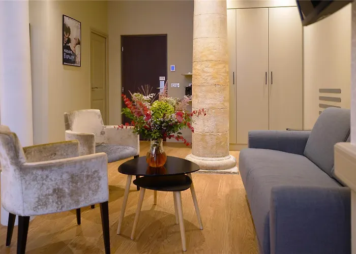 Littéraire Gustave Flaubert, Bw Signature Collection Hotel Rouen