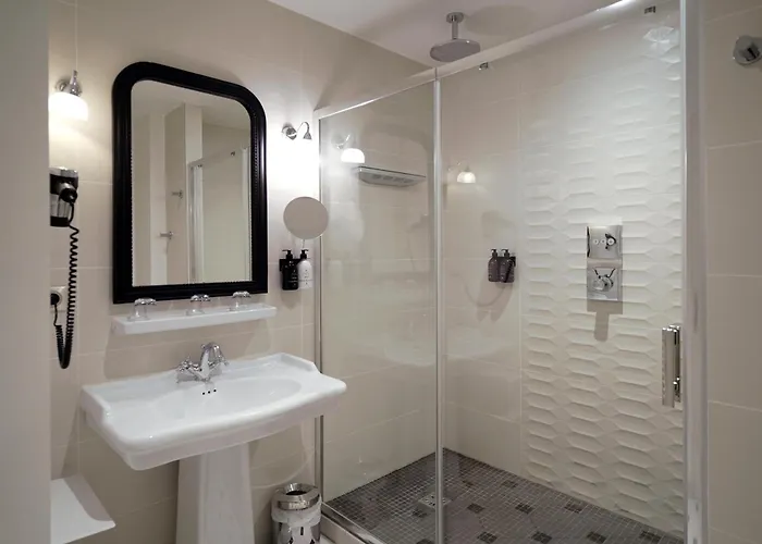 Littéraire Gustave Flaubert, Bw Signature Collection Hotel Rouen